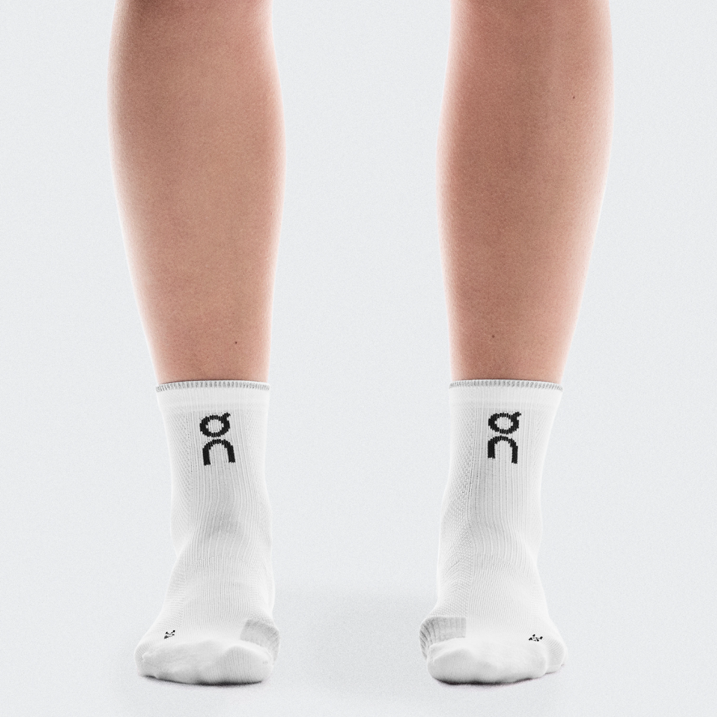 ON Unisex Performance Run Sock Mid