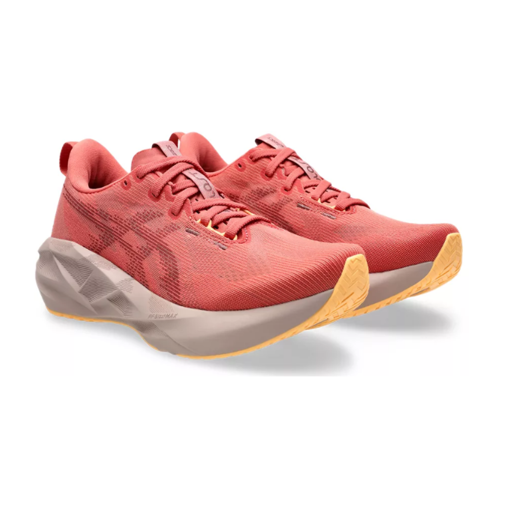 Asics Women Novablast 5