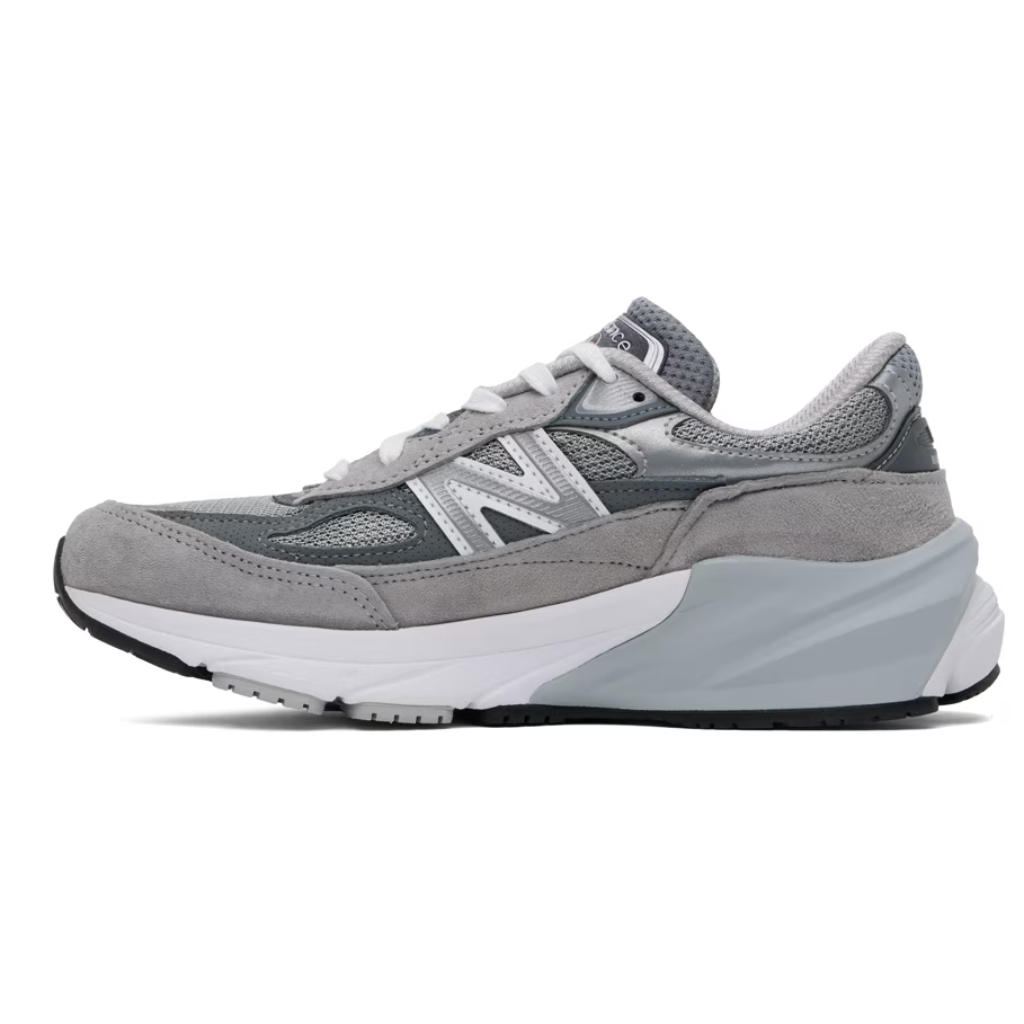 New Balance Women 990v6